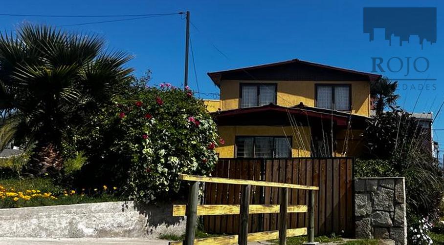 Concón, Playa Amarilla, Casa 4 dormitorios, estacionamiento