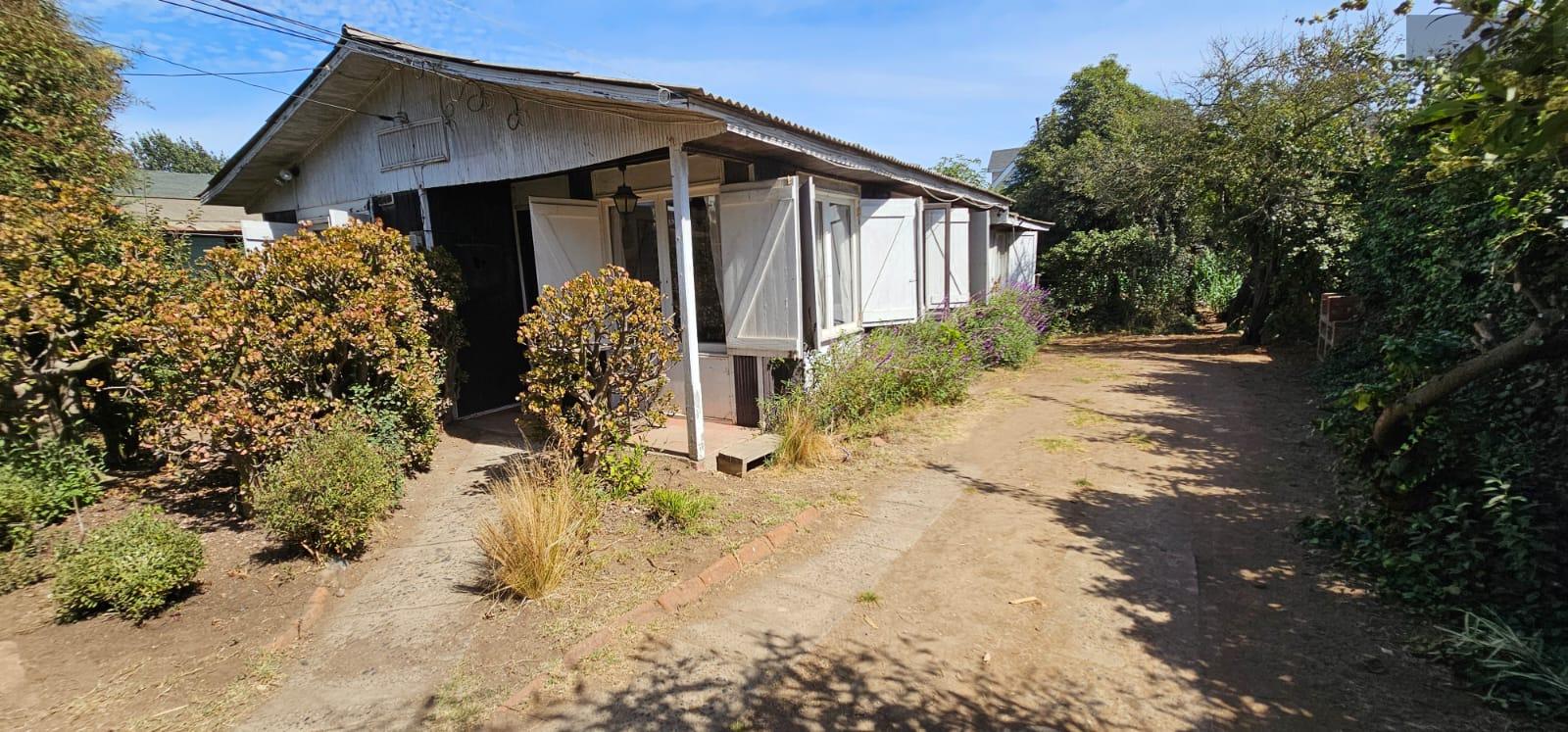 Concón, casa en amplio terreno de 525 M2, excelente ubicación