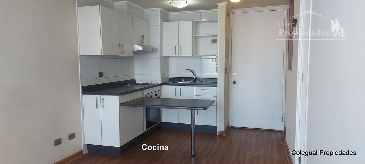 Lindo Departamento en Arriendo . 1d / 1b Con Bod. A Boca Metro Ecuador Por Alameda