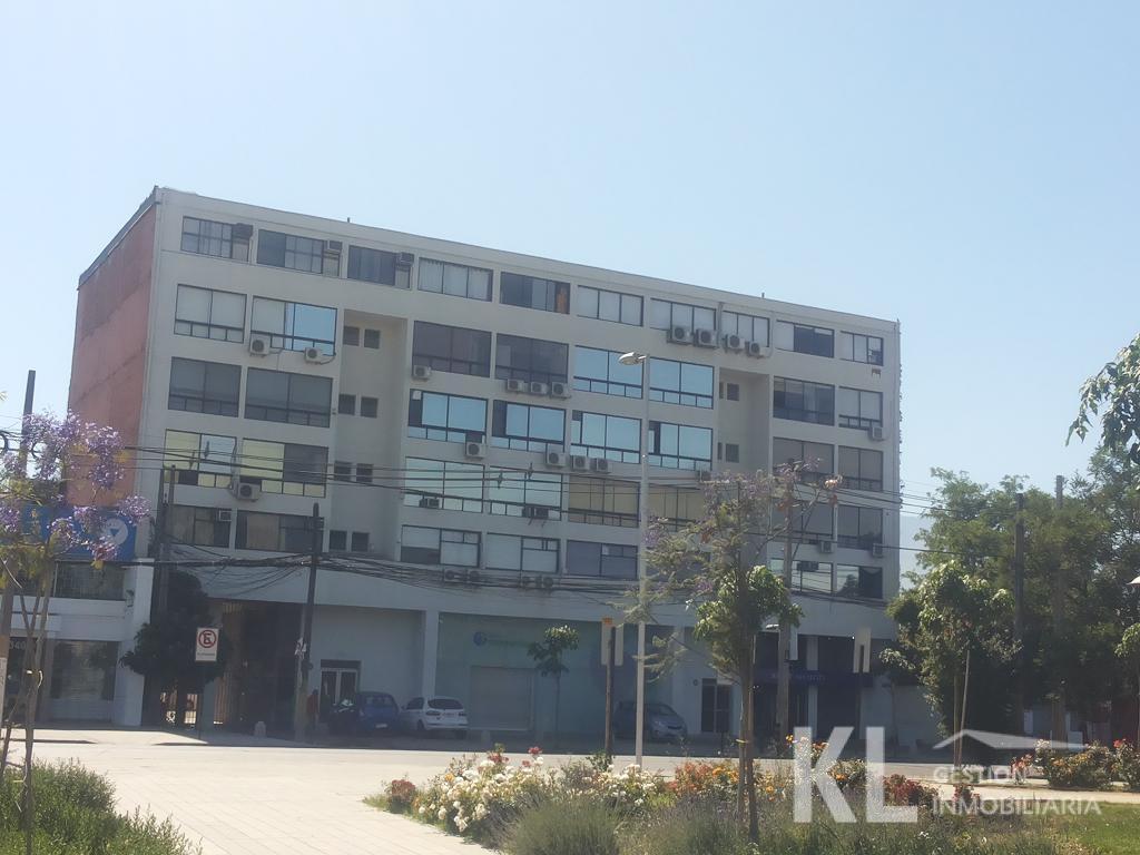 Oficina Rec + 3 Privados, 60m2, Metro Rodrigo De Araya.