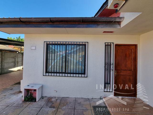HERMOSA CASA EN EXCLISIVO CONDOMINIO ALTO LA CRUZ II.