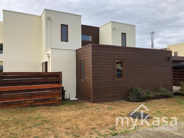 CASA EN CONDOMINIO, LOMAS RELONCAVI